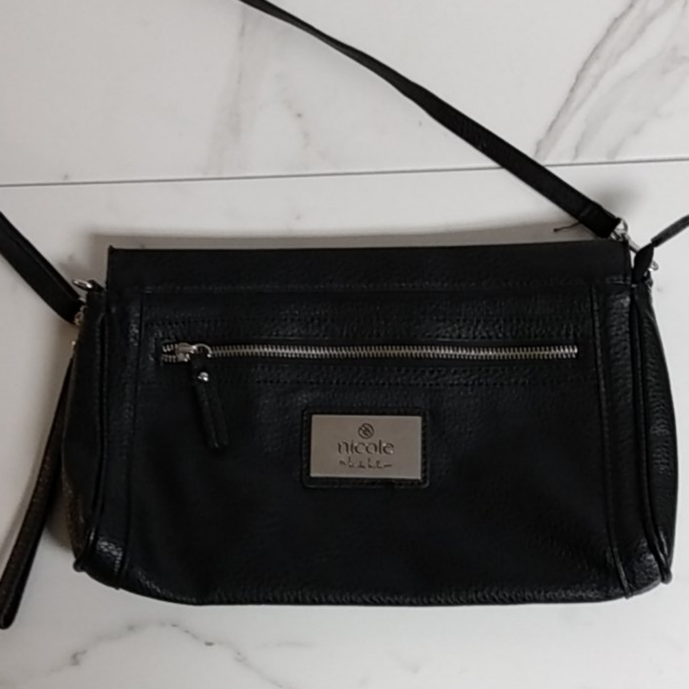Medium Sized Nicole Miller Envelope Crossbody